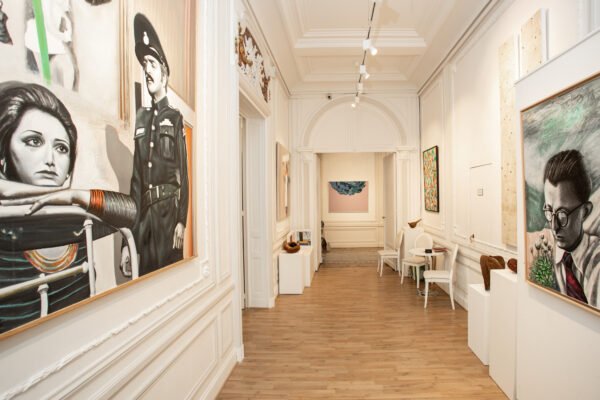 Amenor Contemporary